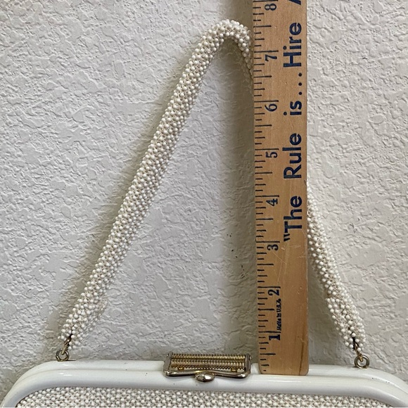 Vintage Beaded White Clutch Handbag with Dainty Flower Design - Picture 7 of 15